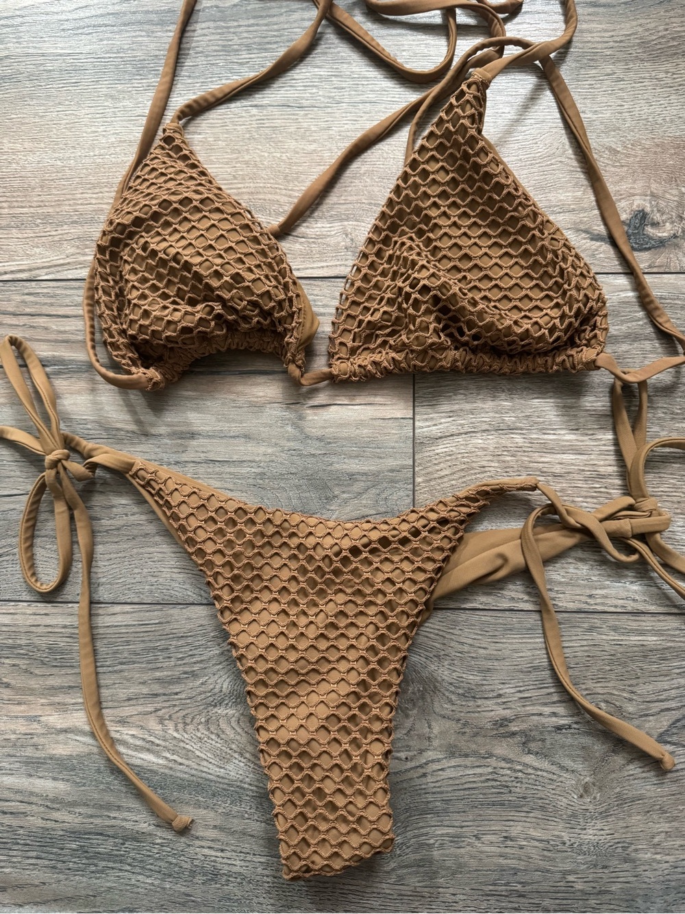 Berry beachy Triangle Textured Tie-Side Bikini in Tan (XL top, medium bottom)